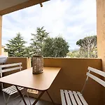 Cosy Avec Balcon, 1 A Maxime Sainte-Maxime