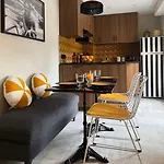 Cosy Avec Balcon, 1 A Maxime Lägenhet *