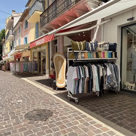 Cosy Avec Balcon, 1 A Maxime