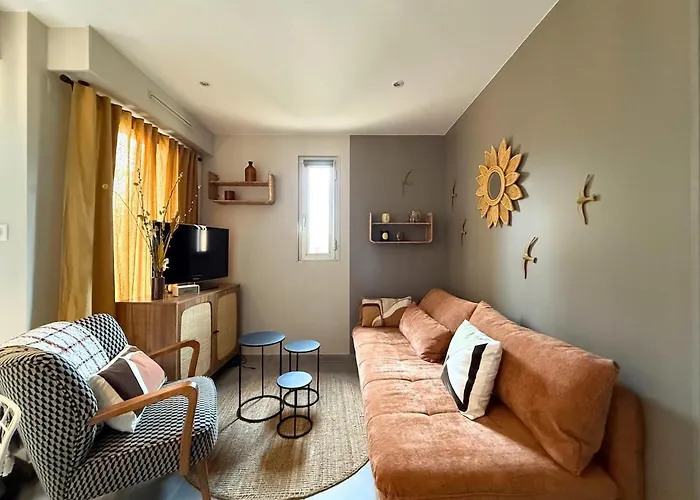 Cosy Avec Balcon, 1 A Maxime