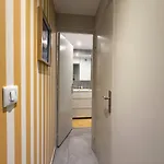 Cosy Avec Balcon, 1 à Maxime Appartamento