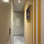 Cosy Avec Balcon, 1 à Maxime Appartamento *