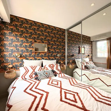 Апартаменти Cosy Avec Balcon, 1 A Maxime