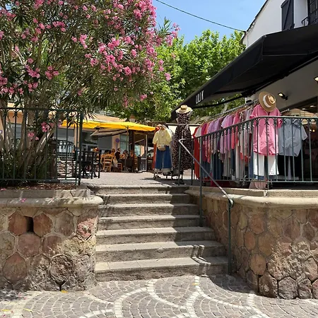 Cosy Avec Balcon, 1 A Maxime Apartman