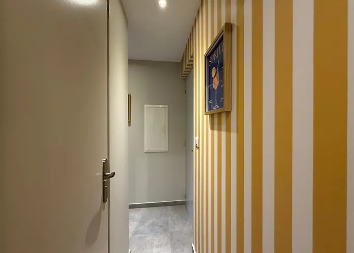 Cosy Avec Balcon, 1 A Maxime Apartman *