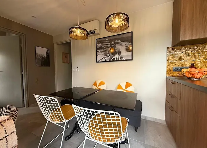 Cosy Avec Balcon, 1 A Maxime *