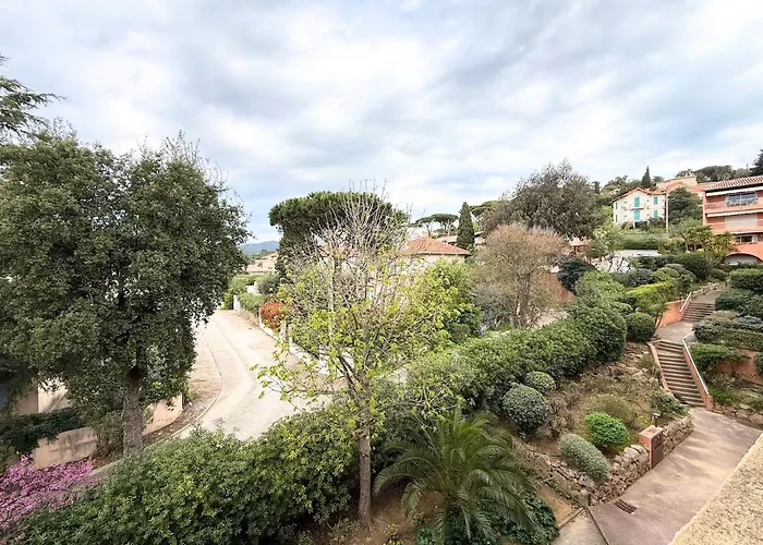 Cosy Avec Balcon, 1 A Maxime Sainte-Maxime